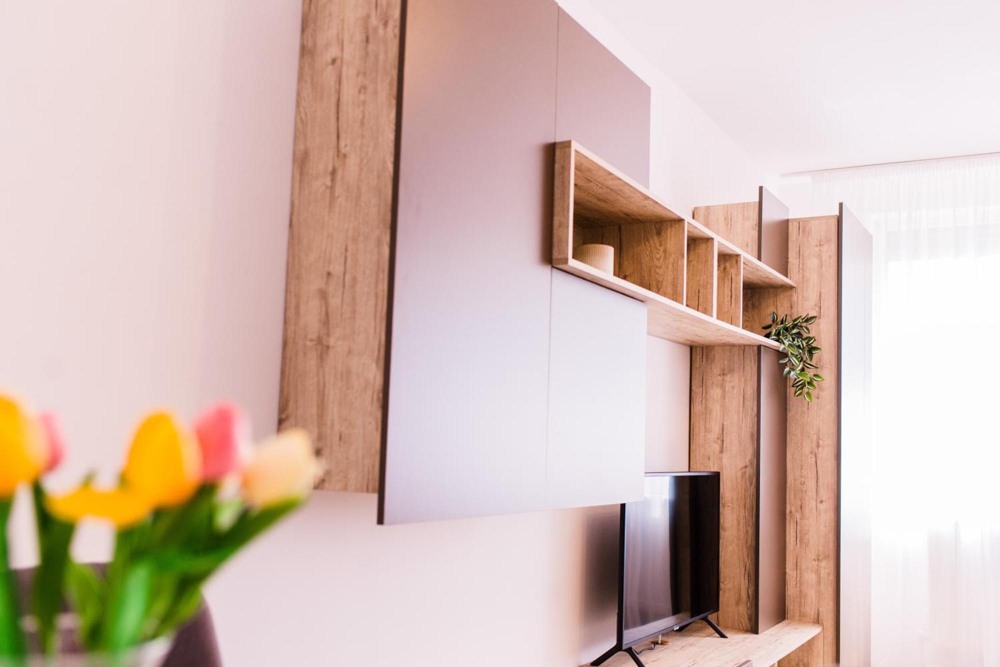 Riverside White Apartment Satu Mare Zewnętrze zdjęcie