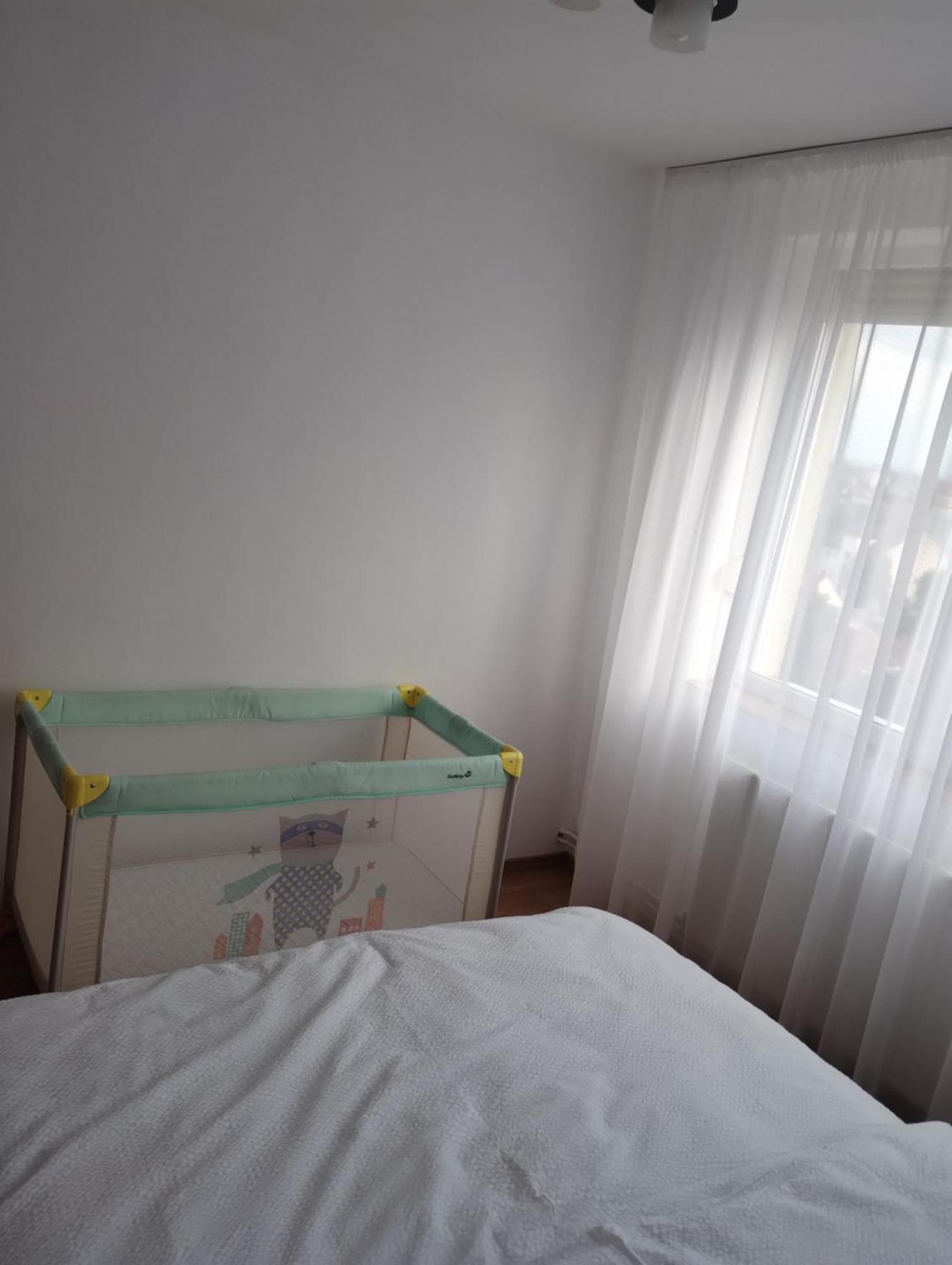 Riverside White Apartment Satu Mare Zewnętrze zdjęcie